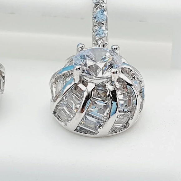 "925 Sterling Silver Cubic Zirconia Earrings, UU1P6A6111 - Picture 11 of 11